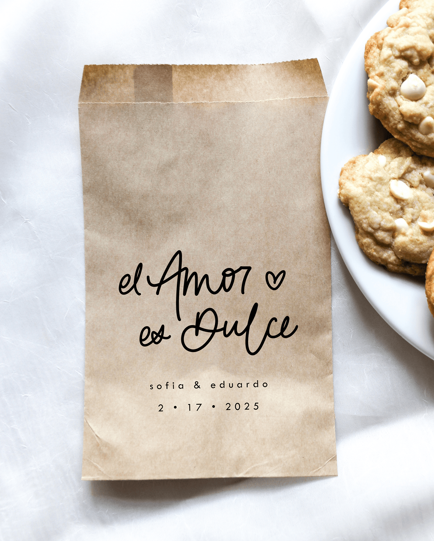 Amor Es Dulce Favor Bags || Personalized Wedding Favor Bags, Treat Bags, Bolsitas de galletas, Boda-Favor Bags-Personalized Favor Bags-Customized Kraft Brown Bags-Plum Grove Design